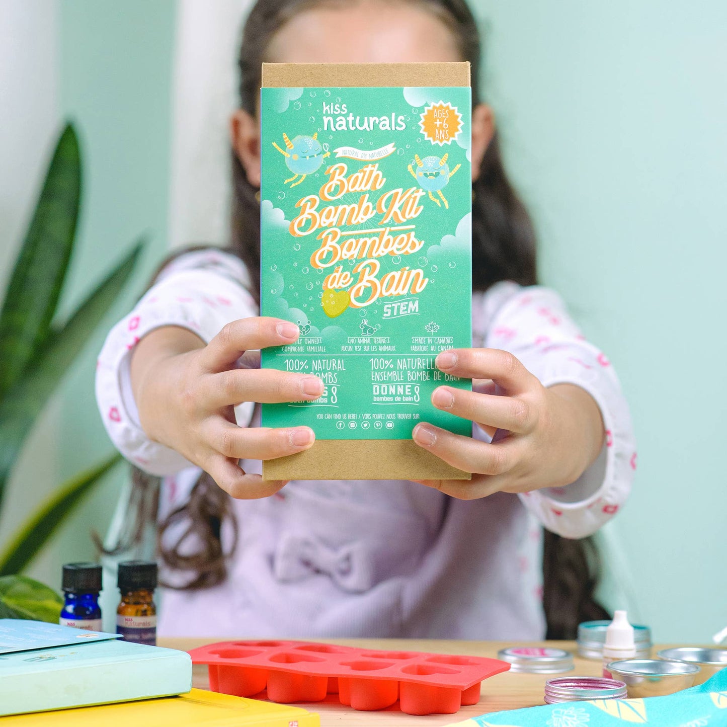 Case Pack Kiss Naturals DIY Bath Bomb Kit (Kids)